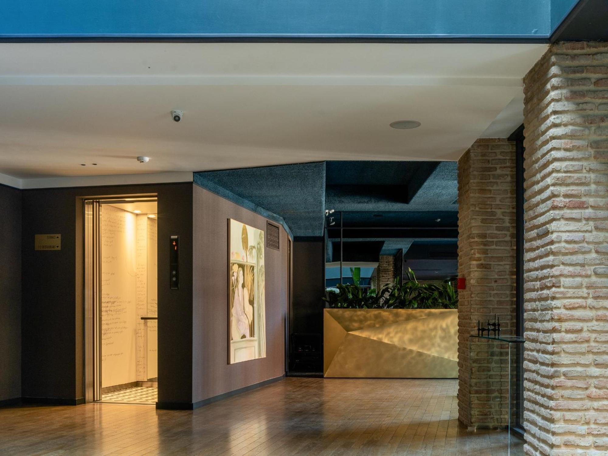 Puris Moedani Boutique Hotel Tbilisi Luaran gambar